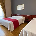 马斯特酒店 酒店