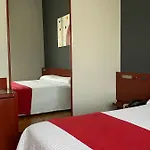 马斯特酒店 3*
