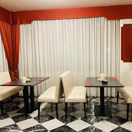 Hotel Master 3*