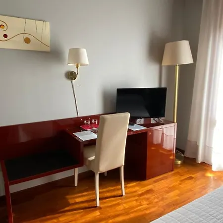Master Hotel 3*