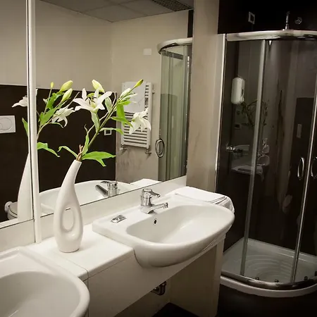 Ξενοδοχείο Master