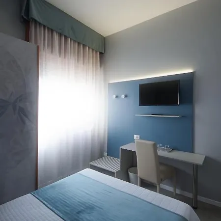 Master Hotel