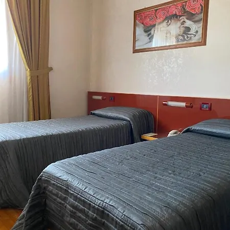 Master Hotel